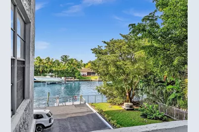 10000 W Bay Harbor Dr #201, Bay Harbor Islands, FL 33154 - Photo 15