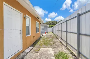 529 NW 88th St, El Portal, FL 33150 - Photo 27