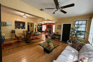 709 N 26th Ave, Hollywood, FL 33020 - Photo 1