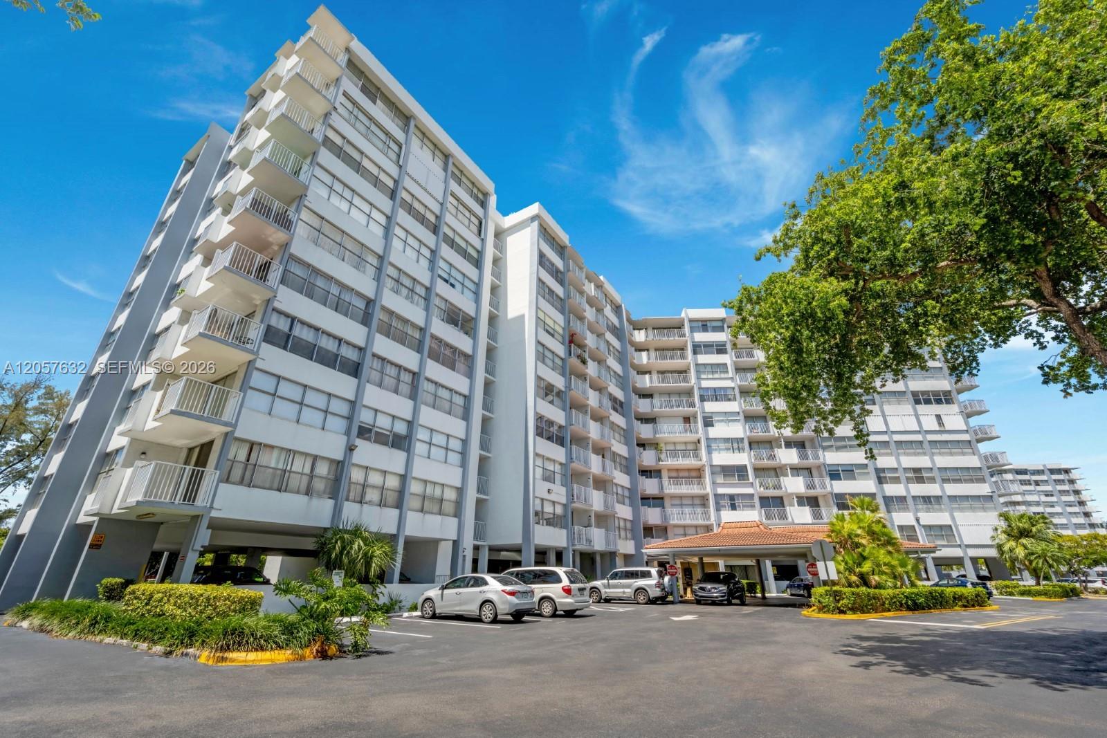 1300 NE Miami Gardens Dr #621E - 1300 NE Miami Gardens Dr #621E, Miami, FL 33179 Luxury Property | Jose Angel Pina