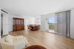 1300 NE Miami Gardens Dr, Miami, FL 33179 - Photo 11