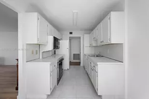 1300 NE Miami Gardens Dr, Miami, FL 33179 - Photo 15