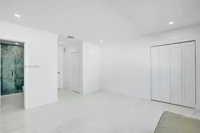 3010 NE 46th St, Fort Lauderdale, FL 33308 - Photo 33