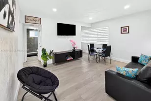 251 NW 57th Ave, Miami, FL 33126 - Photo 9
