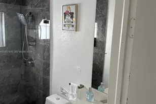 251 NW 57th Ave, Miami, FL 33126 - Photo 21