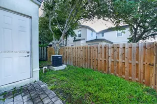 152 SE 29th Ave, Homestead, FL 33033 - Photo 13