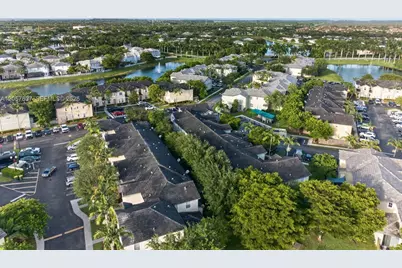 152 SE 29th Ave #9, Homestead, FL 33033 - Photo 5