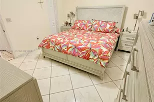 18300 SW 143rd Ct, Miami, FL 33177 - Photo 15