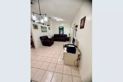 18300 SW 143rd Ct, Miami, FL 33177 - Photo 9
