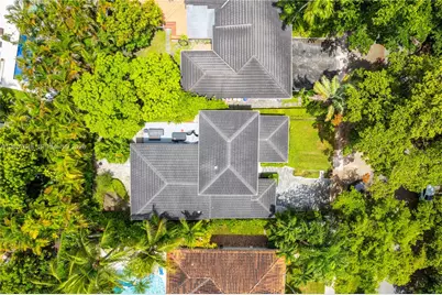 925 Algaringo Ave, Coral Gables, FL 33134 - Photo 19