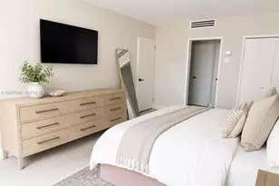 5700 Collins Ave, Miami Beach, FL 33140 - Photo 7