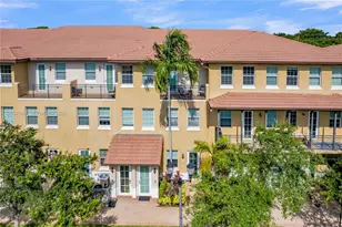 950 SW 147th Ave, Pembroke Pines, FL 33027 - Photo 7