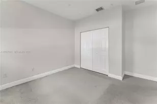 950 SW 147th Ave, Pembroke Pines, FL 33027 - Photo 25