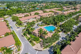 950 SW 147th Ave, Pembroke Pines, FL 33027 - Photo 35