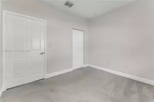 950 SW 147th Ave, Pembroke Pines, FL 33027 - Photo 23