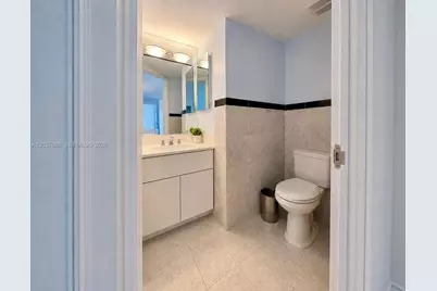 6301 Collins Ave #1504, Miami Beach, FL 33141 - Photo 19