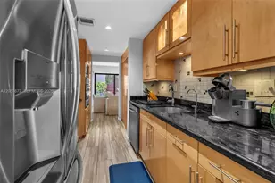 3908 Parkside Ln, Hollywood, FL 33021 - Photo 19