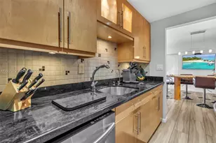 3908 Parkside Ln, Hollywood, FL 33021 - Photo 19