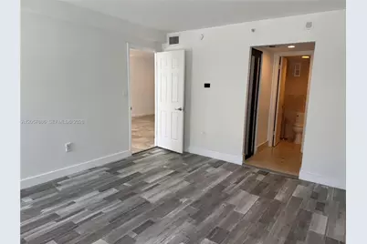 1345 West Ave #202, Miami Beach, FL 33139 - Photo 9