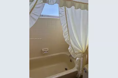 5405 NW 23rd Ter, Tamarac, FL 33309 - Photo 41