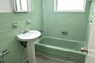 1770 Meridian Ave, Miami Beach, FL 33139 - Photo 9