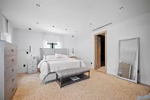 16431 NE 34th Ave, North Miami Beach, FL 33160 - Photo 25