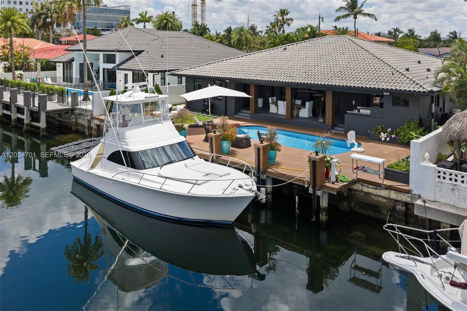 16431 NE 34th Ave - 16431 NE 34th Ave, North Miami Beach, FL 33160 Luxury Property | Jose Angel Pina