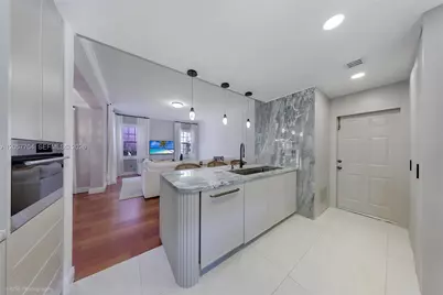 540 Loretto Ave #19, Coral Gables, FL 33146 - Photo 37