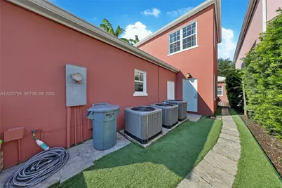 540 Loretto Ave #19, Coral Gables, FL 33146 - Photo 39