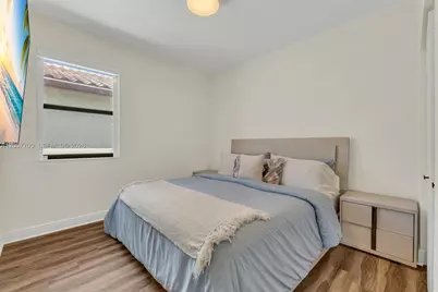10204 NW 86th St, Doral, FL 33178 - Photo 55