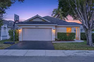 9313 Arborwood Cir, Davie, FL 33328 - Photo 27