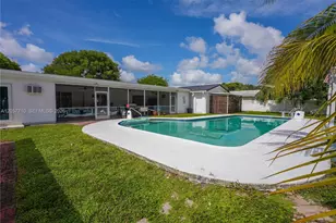5001 Madison St, Hollywood, FL 33021 - Photo 3
