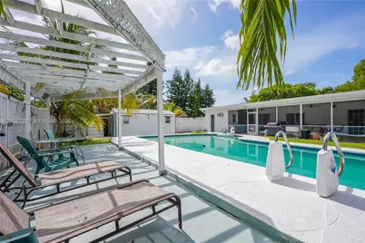 5001 Madison St, Hollywood, FL 33021 - Photo 37