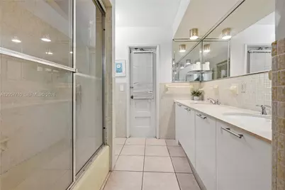 5001 Madison St, Hollywood, FL 33021 - Photo 5