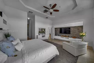 18651 SW 104th St, Miami, FL 33196 - Photo 17