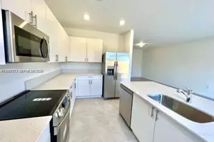 11928 SW 244 Ln, Homestead, FL 33032 - Photo 3