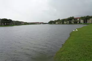 701 SW 141st Ave, Pembroke Pines, FL 33027 - Photo 5