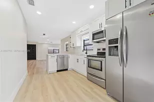 10541 SW 21st Ln, Miami, FL 33165 - Photo 11