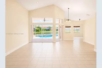 1041 Cedar Falls Dr, Weston, FL 33327 - Photo 5