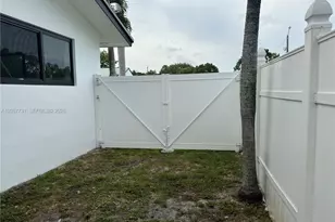 1370 SW 32nd St, Fort Lauderdale, FL 33315 - Photo 31