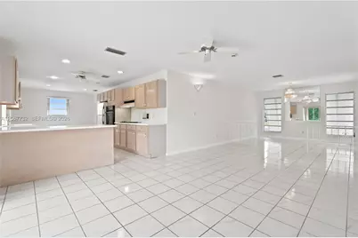 8010 SW 139th Ter, Palmetto Bay, FL 33158 - Photo 7