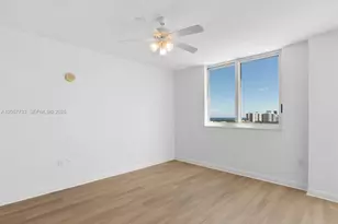 1745 E Hallandale Beach Blvd, Hallandale Beach, FL 33009 - Photo 33