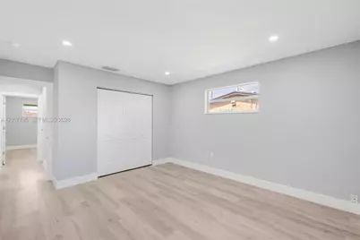 6420 NW 26th St, Sunrise, FL 33313 - Photo 11