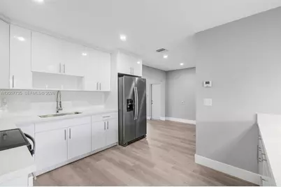 6420 NW 26th St, Sunrise, FL 33313 - Photo 5