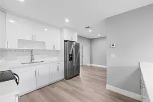 6420 NW 26th St, Sunrise, FL 33313 - Photo 5