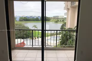 9682 Fontainebleau Blvd, Miami, FL 33172 - Photo 3
