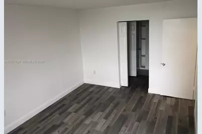 9682 Fontainebleau Blvd #507, Miami, FL 33172 - Photo 15