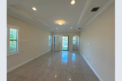 455 SW 113th Ln #455, Pembroke Pines, FL 33025 - Photo 15