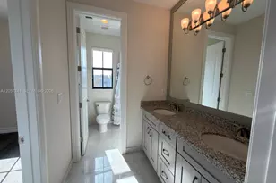 455 SW 113th Ln, Pembroke Pines, FL 33025 - Photo 39