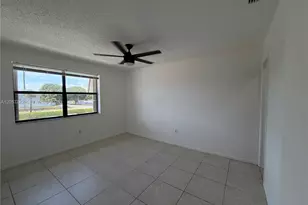 411 NW 100th Pl, Pembroke Pines, FL 33024 - Photo 11